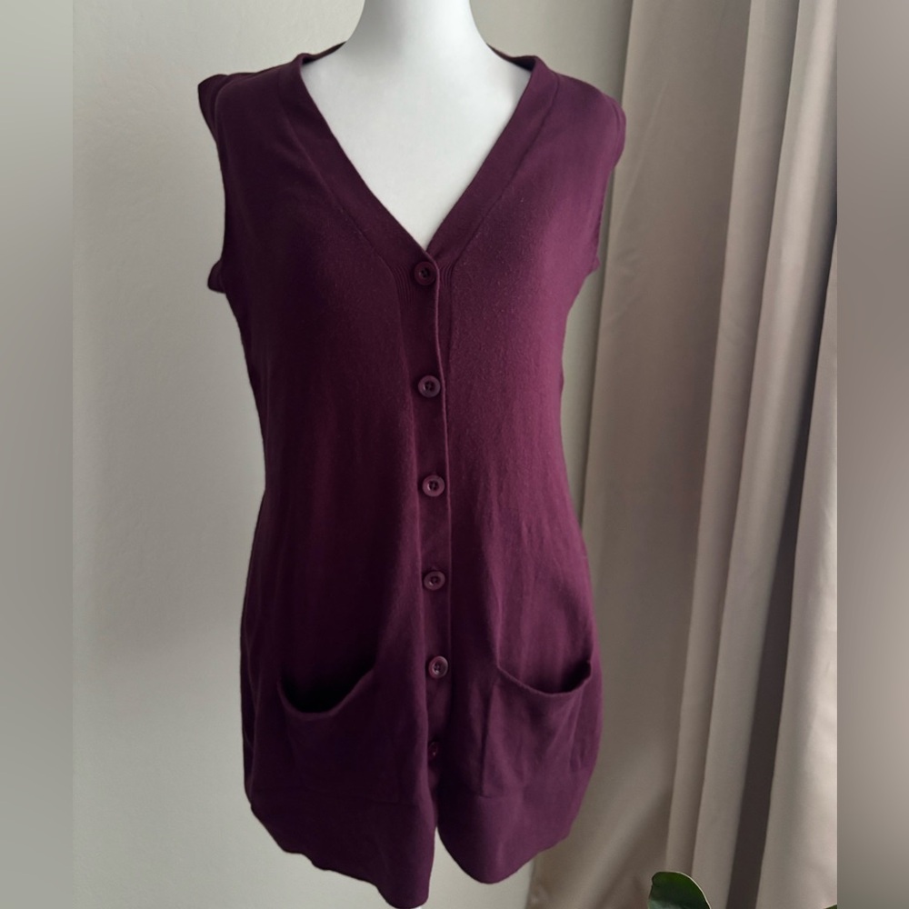 Chadwicks of Boston Deep Burgundy Knit Vest, size ST